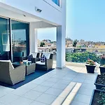 The Penthouse 401 شقة *