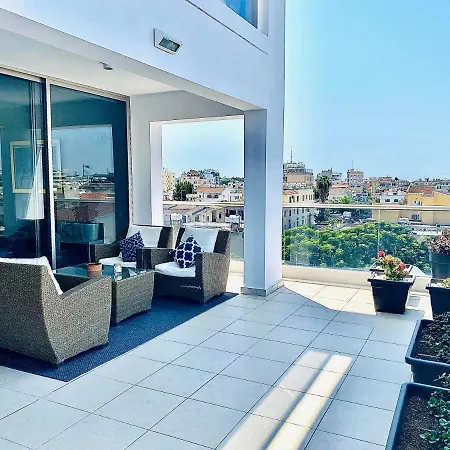 The Penthouse 401 Appartamento *