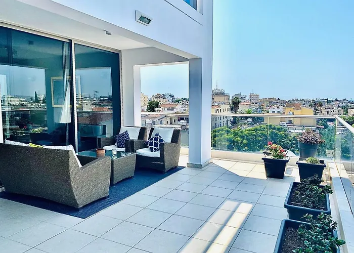 The Penthouse 401 דירה *